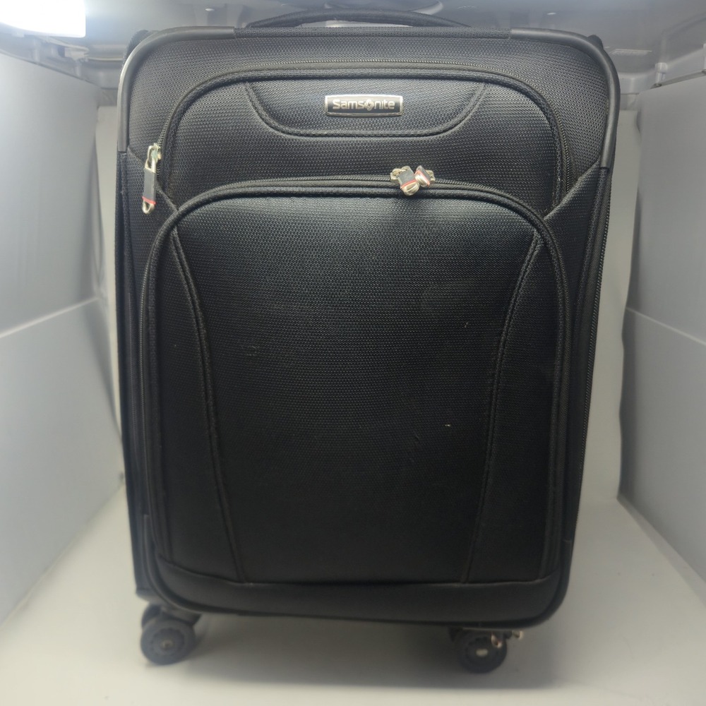 Samsonite Large Checked Spinner Suitcase Black Softside 4 Wheel Rolling Luggage